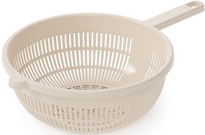 Дуршлаг пласт. (М 597) 3.0 л, с ручкой,  г.Октябрьский